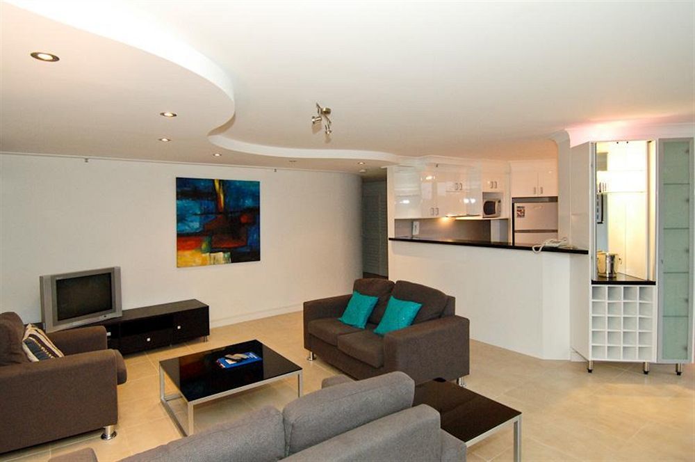 เบียริทซ์ อพาร์ตเมนท์ Aparthotel โกลด์โคสต์ ภายนอก รูปภาพ